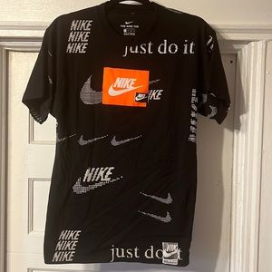 Nike Just Do It Sportswear T Shirt all over print